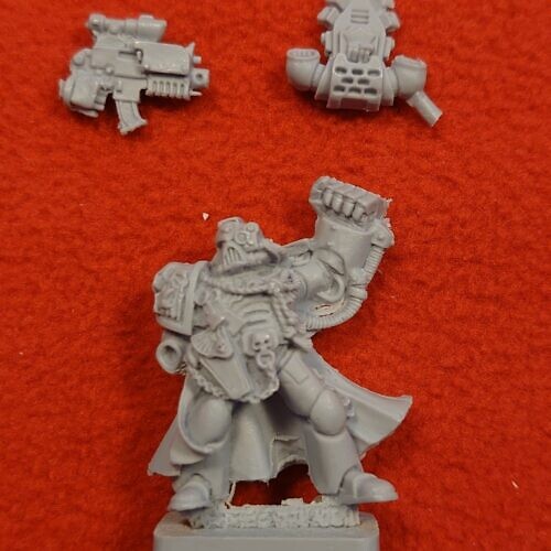 Space Marine Captain With Power Fist